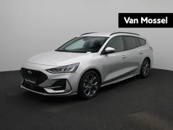 Zilver Gebruikt 2023 Ford Focus ST-Line Stationwagen | € 25.900 (Eerlijke prijs)