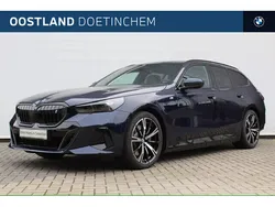 Blauw, metallic lak Gebruikt 2025 BMW i5 M Sport Sedan | € 78.650
