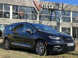 Zwart Nieuw 2025 Chrysler Pacifica SUV | € 92.999 (Eerlijke prijs)