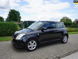Zwart Gebruikt 2006 Suzuki Swift Exclusive Hatchback | € 4.750 (Eerlijke prijs)