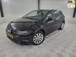 Zwart Gebruikt 2019 VW Polo Comfortline Hatchback | € 9.900 (Eerlijke prijs)