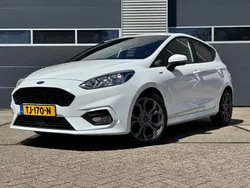Wit Gebruikt 2018 Ford Fiesta ST-Line Hatchback | € 13.495 (Eerlijke prijs)