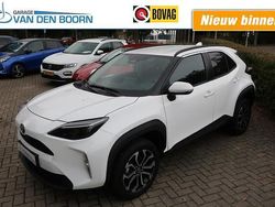 Wit Gebruikt 2024 Toyota Yaris Cross SUV | € 28.950 (Eerlijke prijs)