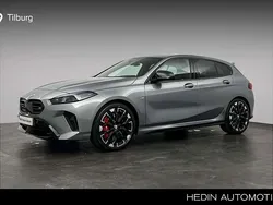 Grijs, metallic lak Gebruikt 2025 BMW M135 M Sport Hatchback | € 67.880 (Eerlijke prijs)