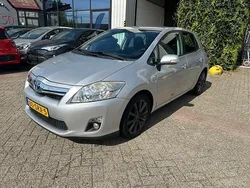 Grijs Gebruikt 2012 Toyota Auris Hatchback | € 7.999 (Eerlijke prijs)