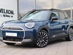 Blauw, metallic lak Gebruikt 2024 Mini Aceman Classic SUV | € 42.950