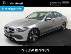 Grijs Gebruikt 2022 Mercedes C180 Luxury Sedan | € 34.945 (Goede deal)