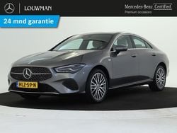 Grijs Gebruikt 2025 Mercedes CLA250e Business Sedan | € 42.450 (Eerlijke prijs)