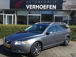Grijs, metallic lak Gebruikt 2008 Volvo V70 Summum Stationwagen | € 13.950 (Goede deal)