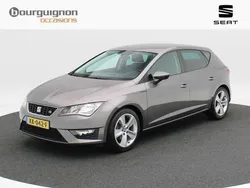 Grijs Gebruikt 2016 Seat Leon CONNECT Hatchback | € 13.850 (Eerlijke prijs)