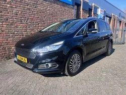 Zwart Gebruikt 2019 Ford S-MAX Titanium MPV | € 19.955 (Eerlijke prijs)