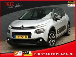 Grijs, metallic lak Gebruikt 2017 Citroën C3 PureTech Hatchback | € 8.499 (Eerlijke prijs)