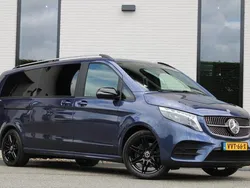 Blauw Gebruikt 2023 Mercedes V300 AMG MPV | € 61.950 (Eerlijke prijs)