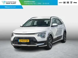 Wit Gebruikt 2024 Kia Niro Play SUV | € 29.390 (Super prijs)