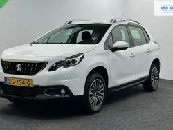Wit, metallic lak Gebruikt 2018 Peugeot 2008 SUV | € 10.500 (Eerlijke prijs)