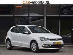 Wit Gebruikt 2015 VW Polo Edition Hatchback | € 4.950 (Eerlijke prijs)