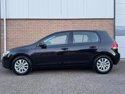 Zwart Gebruikt 2012 VW Golf VII Comfortline Hatchback | € 7.950 (Goede deal)