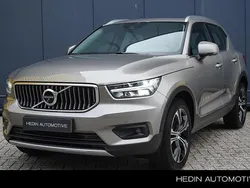 Grijs Gebruikt 2021 Volvo XC40 Inscription SUV | € 34.995 (Eerlijke prijs)