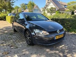 Grijs Gebruikt 2014 VW Golf VII Trendline Hatchback | € 11.245 (Goede deal)