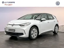 Zwart Nieuw 2025 VW ID.3 Pure Hatchback | € 31.960