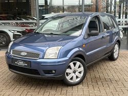 Blauw Gebruikt 2005 Ford Fusion Futura MPV | € 4.650 (Eerlijke prijs)