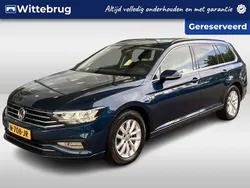 Blauw Gebruikt 2019 VW Passat Comfortline Stationwagen | € 22.950 (Goede deal)
