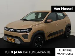 Bruin Gebruikt 2024 Dacia Spring Extreme Hatchback | € 16.430 (Eerlijke prijs)