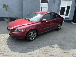 Rood Gebruikt 2005 Volvo S40 Kinetic Sedan | € 2.495 (Goede deal)