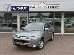 Grijs Gebruikt 2014 Mitsubishi Outlander Intense SUV | € 13.950 (Eerlijke prijs)