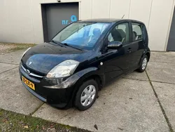 Zwart Gebruikt 2010 Subaru Justy Hatchback | € 1.799 (Goede deal)