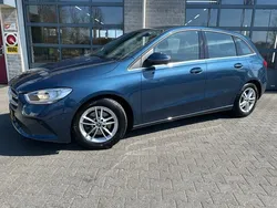 Blauw Gebruikt 2019 Mercedes B180 Advantage MPV | € 23.850 (Goede deal)