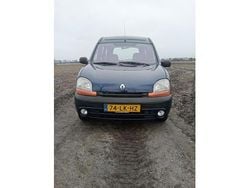 Blauw, metallic lak Gebruikt 2003 Renault Kangoo MPV | € 3.450 (Eerlijke prijs)