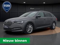 Grijs Gebruikt 2022 Skoda Superb Business Line Stationwagen | € 25.950 (Goede deal)