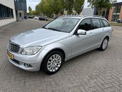Grijs Gebruikt 2010 Mercedes C180 Stationwagen | € 6.495 (Eerlijke prijs)