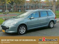 Grijs Gebruikt 2006 Peugeot 307 Stationwagen | € 2.000 (Iets duurder)