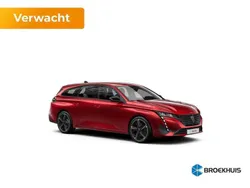 Rood Nieuw 2025 Peugeot e-308 Style Hatchback | € 41.350 (Eerlijke prijs)
