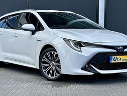 Wit Gebruikt 2019 Toyota Corolla Stationwagen | € 21.950 (Iets duurder)