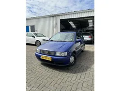 Blauw Gebruikt 1996 VW Polo Hatchback | € 1.299 (Goede deal)