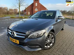 Grijs, metallic lak Gebruikt 2015 Mercedes C180 Ambition Sedan | € 15.899 (Super prijs)