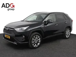 Zwart Gebruikt 2021 Toyota RAV4 Executive SUV | € 38.450 (Iets duurder)