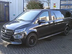 Grijs Gebruikt 2024 Mercedes V300 AMG MPV | € 132.950