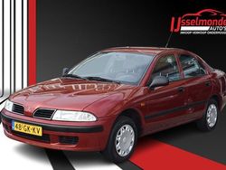 Rood Gebruikt 2001 Mitsubishi Carisma Hatchback | € 3.940