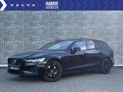 Zwart Gebruikt 2021 Volvo V60 R-Design Stationwagen | € 34.499 (Duur)