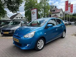 Blauw Gebruikt 2015 Mitsubishi Space Star Hatchback | € 4.950 (Eerlijke prijs)
