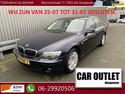 Blauw, metallic lak Gebruikt 2006 BMW 740 Sedan | € 5.450