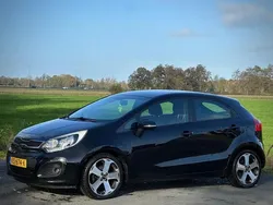 Zwart Gebruikt 2012 Kia Rio Hatchback | € 3.499 (Goede deal)