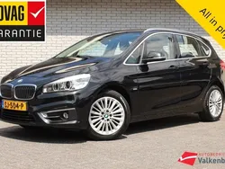 Zwart Gebruikt 2018 BMW 218 Executive Stationwagen | € 16.950 (Eerlijke prijs)