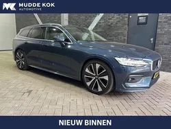 Blauw Gebruikt 2020 Volvo V60 Momentum Stationwagen | € 27.400 (Eerlijke prijs)