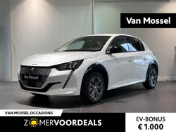 Wit Gebruikt 2023 Peugeot e-208 Allure Hatchback | € 37.835