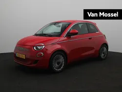 Rood Gebruikt 2025 Fiat 500e Urban Hatchback | € 29.900